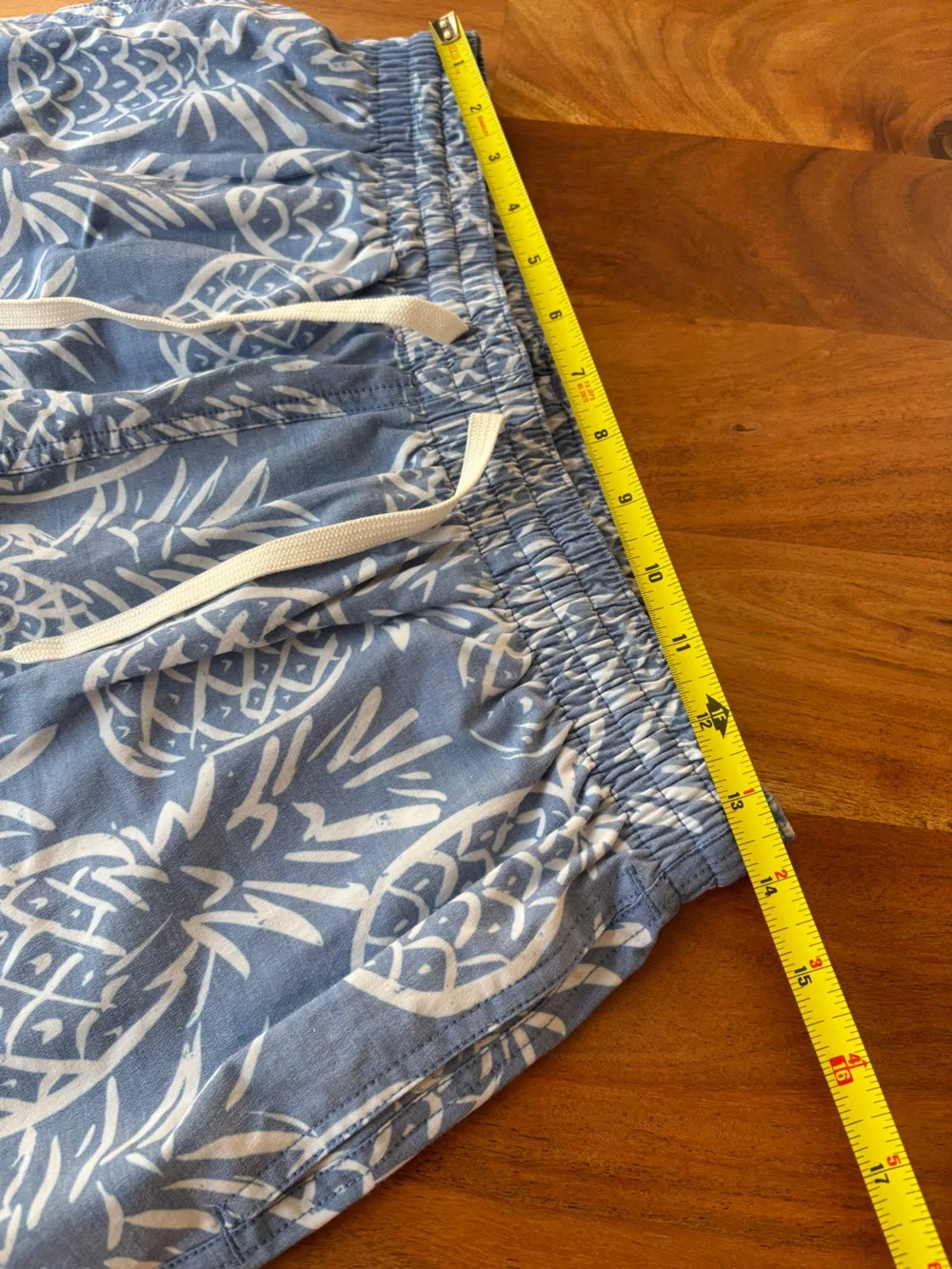 Chubbies Blue Pineapple Swim Trunks - Medium